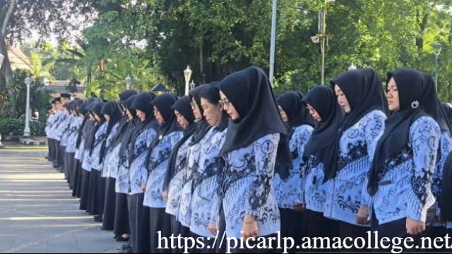 Kemenag Usul 630 Ribu Guru