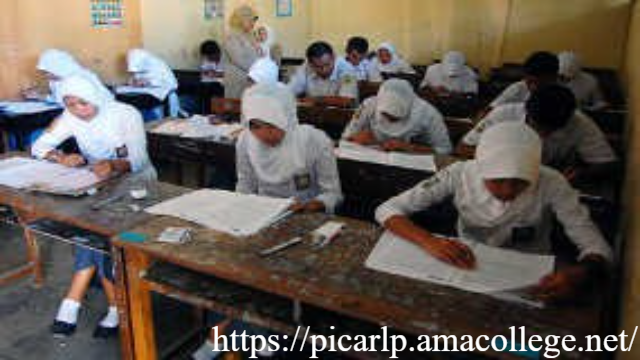 Sekolah Rakyat Trenggalek Tempa Gadis Kembar